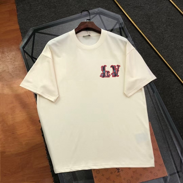 ブランドTシャツ正面デザイン